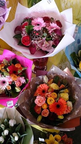 母の日には 激安なのにボリューム満点の花束を Ssブログ